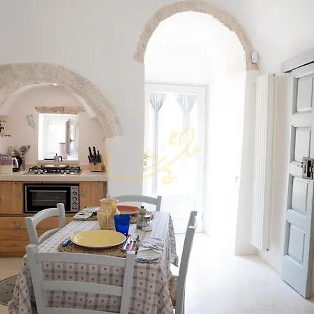 Trulli & Dimore - Trulli Pozzo Del Geco * Cisternino
